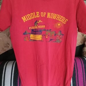 Middle of Nowhere Red Graphic Tee